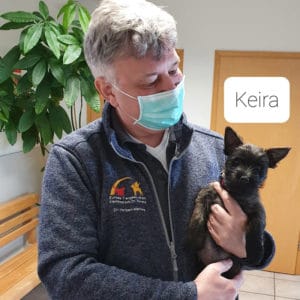 Dr. Mertens mit Keira